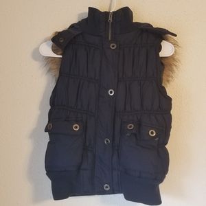 Women's puffer vest
